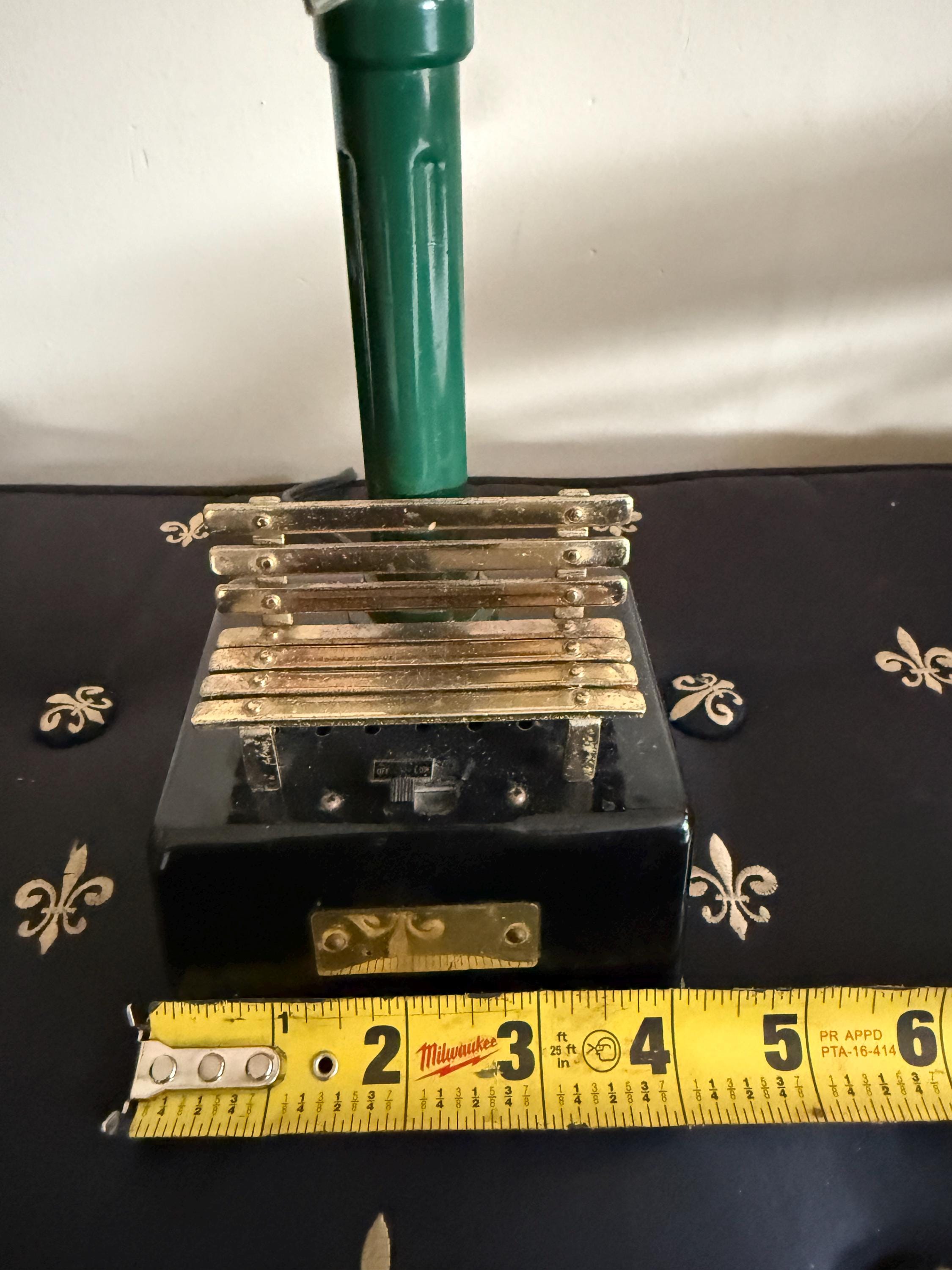 Vintage Park Lamp Post Desk Lamp with Miniature Bench and Sign | Retro Industrial Table Light | Collectible Novelty Lighting Green Gold