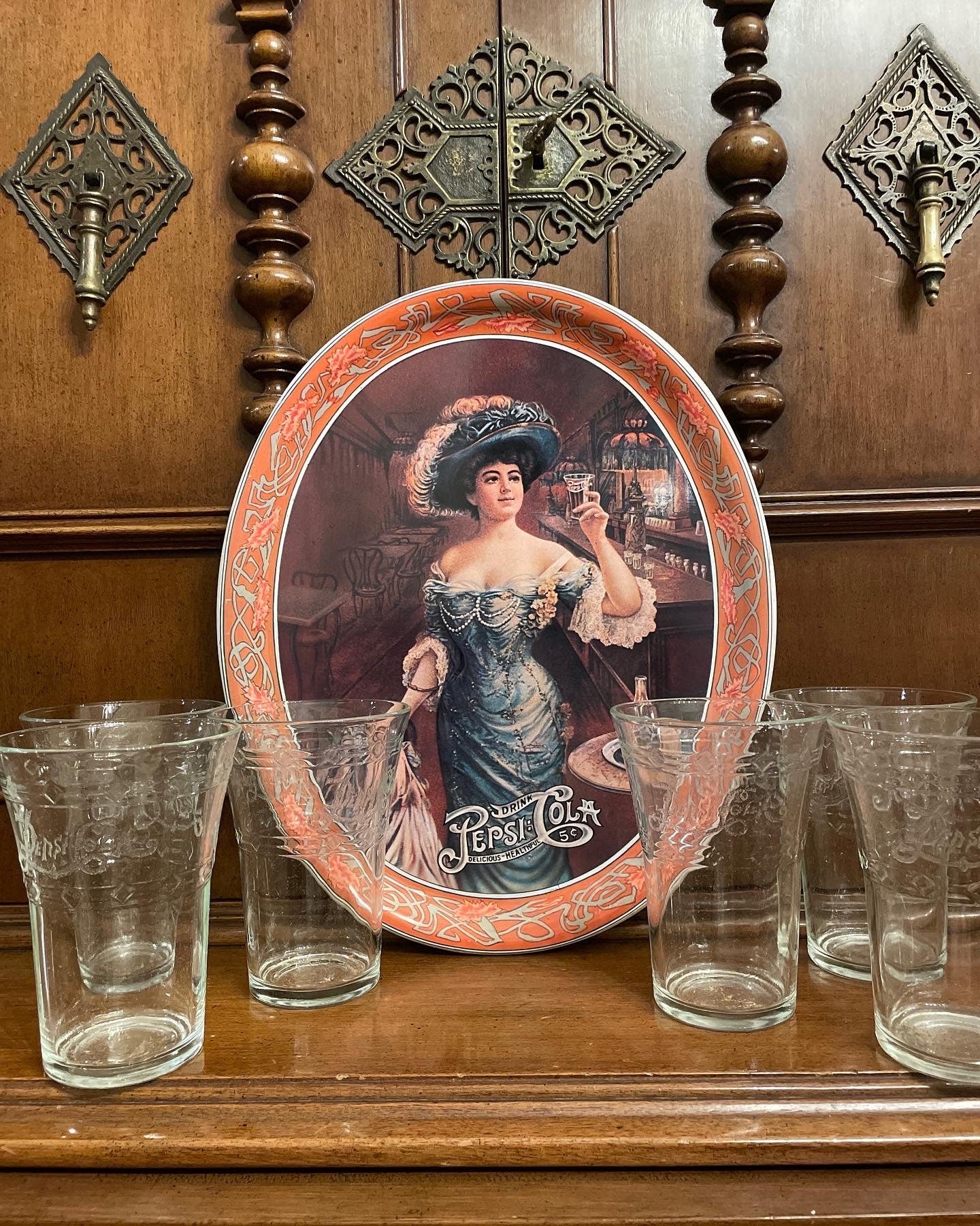 The Real Original Vintage Coco Cola Tray & Set of 6 Etched Glasses 1970s.Made in Usa