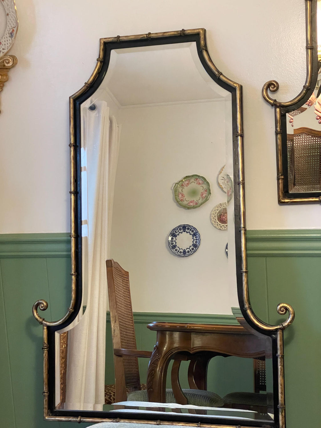 Pair of Horchow Black & Gold Metal Bamboo Design Chinoiserie Wall Hanging Home Decoration Beveled Mirrors Luxurious Home Decoration Mirror
