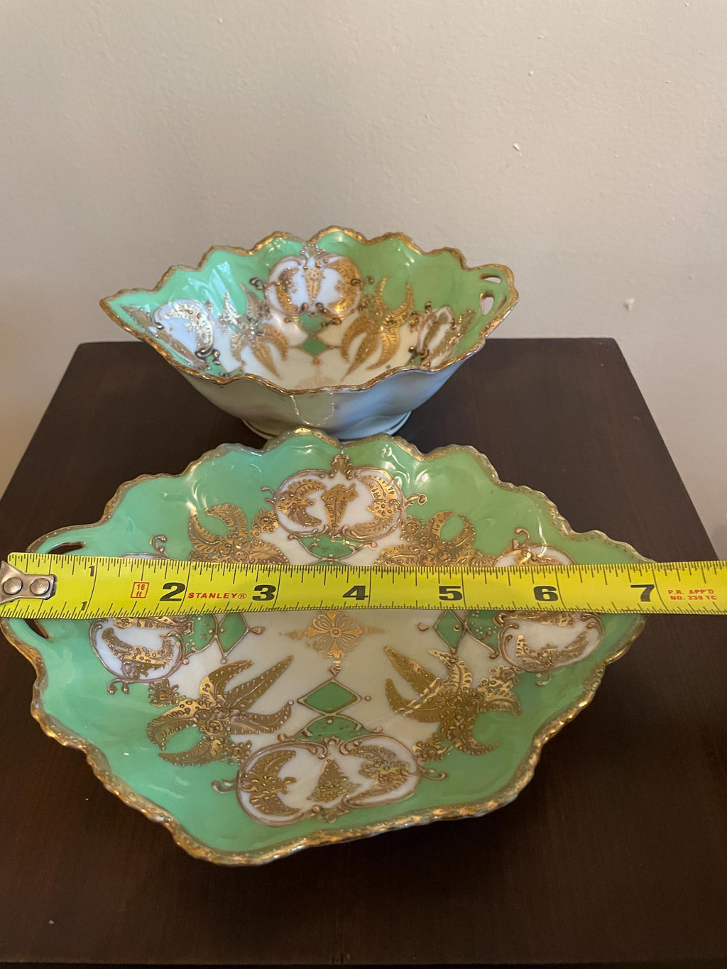 Antique Green Gold Porcelain Bowl Set Hand Painted Scalloped Edge Plates Mid-Century Serving Dish Tableware Sauce Serving Bowl Home Decor