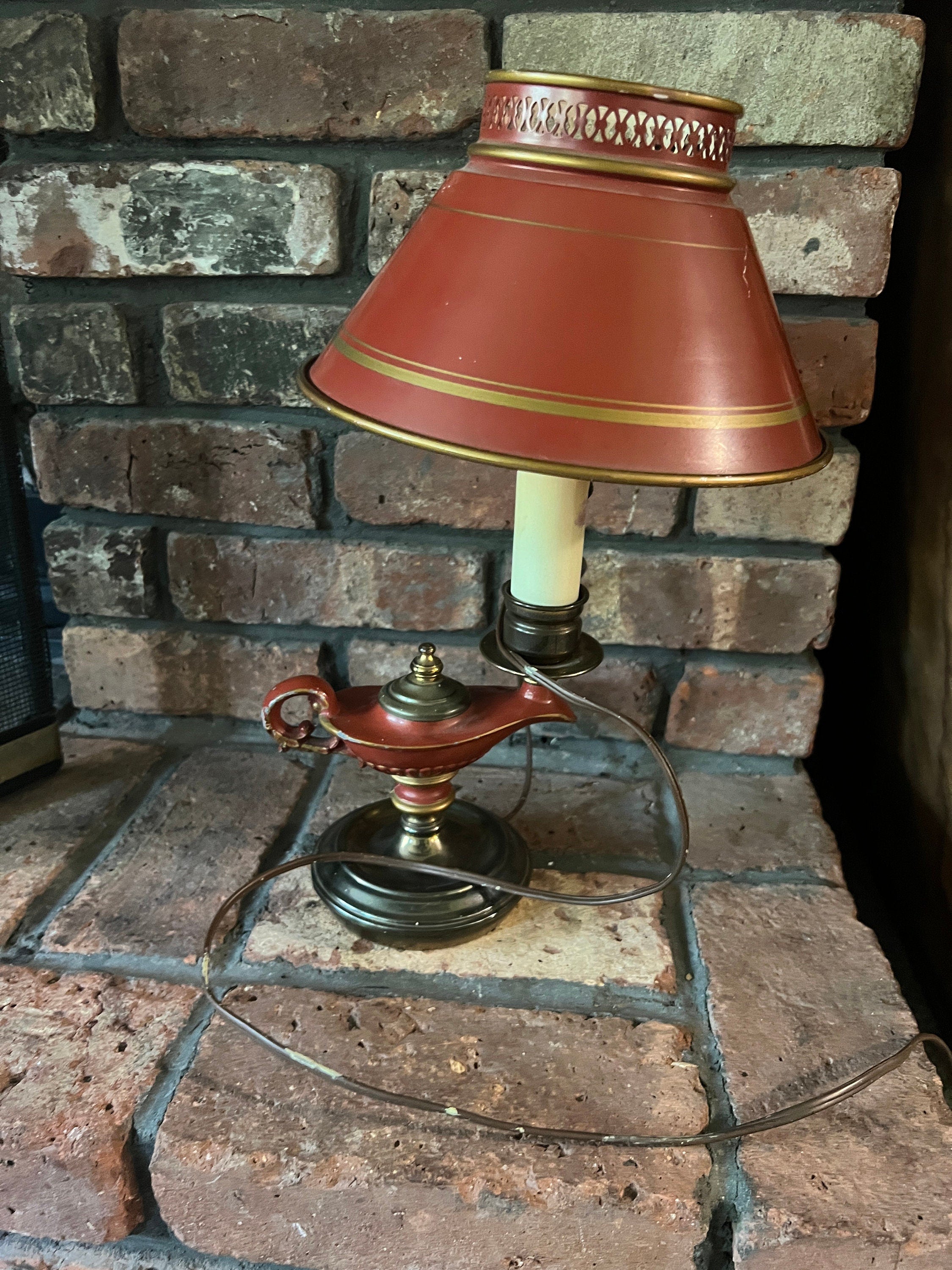 Vintage Aladdin Style Genie Lamp Table Light Unique Red Brass Metal Shade Accent Lighting Magic Oil Lamp Shape Mid Century Decor Gift Idea