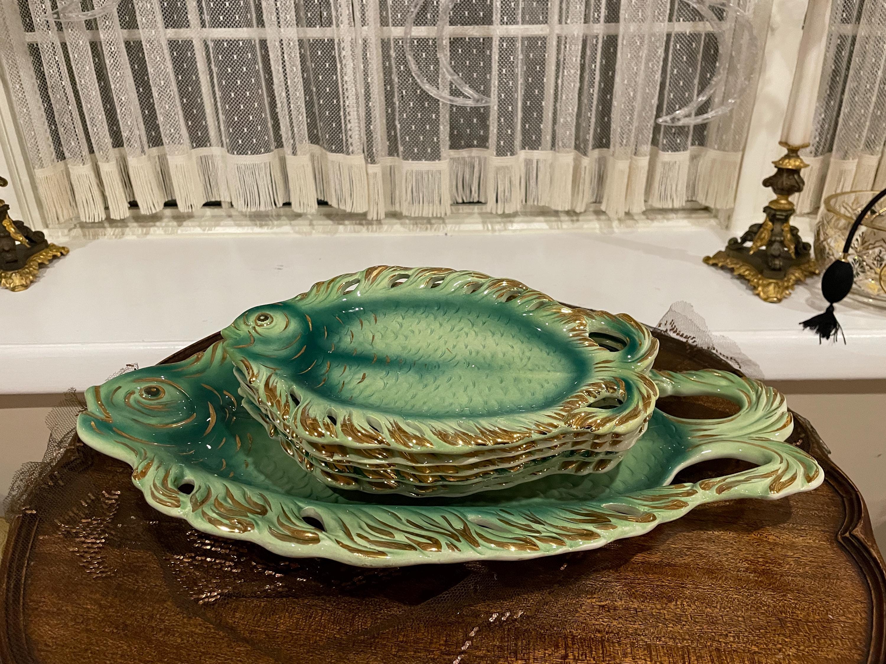 Vintage Green Fish Shaped Ceramic Serving Platter Set Hand Painted Green Gold Coastal Tableware Mid Century Collectible Dining Home Decor