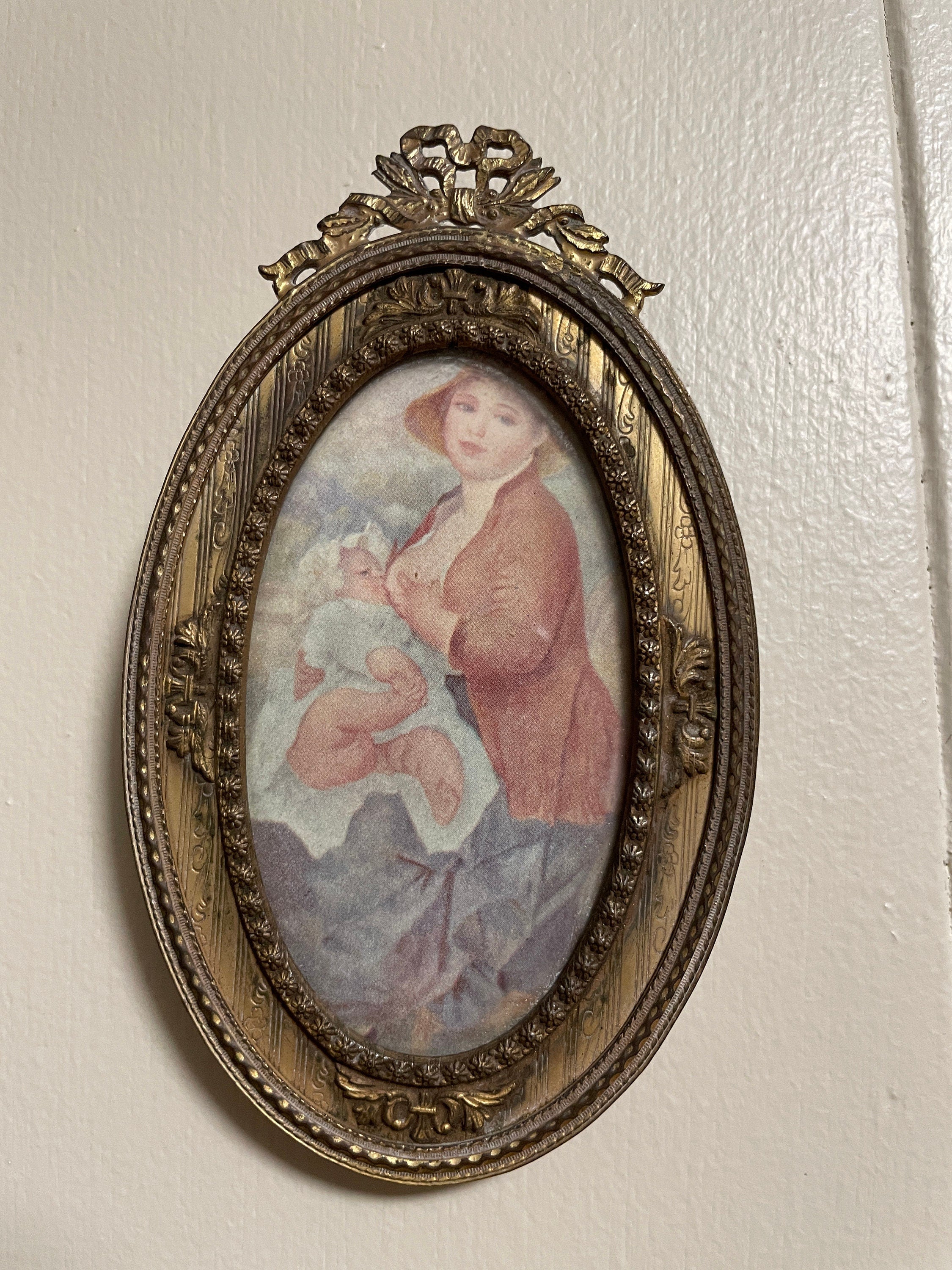 Vintage Oval Brass Framed Renoir Prints Romantic Wall Art Pair French Style Home Decoration Classical Couple Mother Child Portrait Set