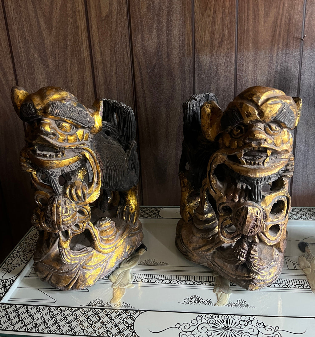 Antique Asian Foo Dog Sculptures Pair Hand Carved Guardian Lions Gold Accents Temple Decor Wood Figurines Home Collectible Art Statue