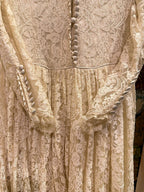 Antique Edwardian Lace Wedding Dress – High Neck Long Sleeve Bridal Gown (c.1910–1925)