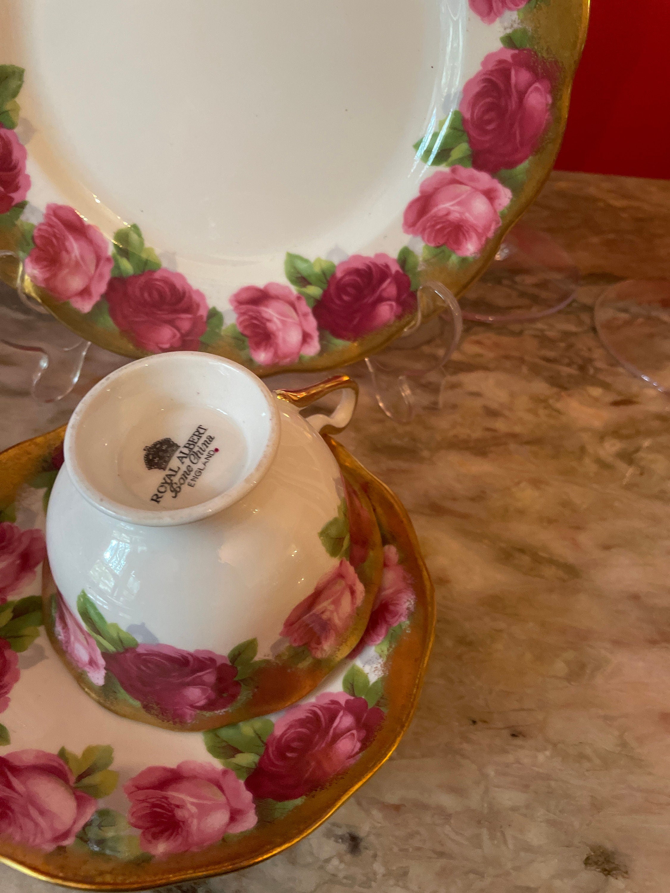 Vintage Set of 4 Royal Albert Gold Pink Floral Design Cups Saucers Dessert Plates.Made in England
