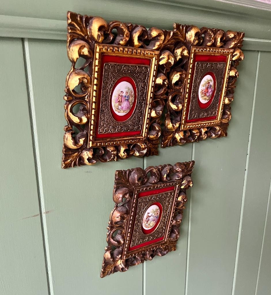 Wall Art 1950s Baroque Fragonard Courting Couple Porcelain Cameo Art Plaque Rococo Style Gold Ornate Frame Romantic Vintage Decoration
