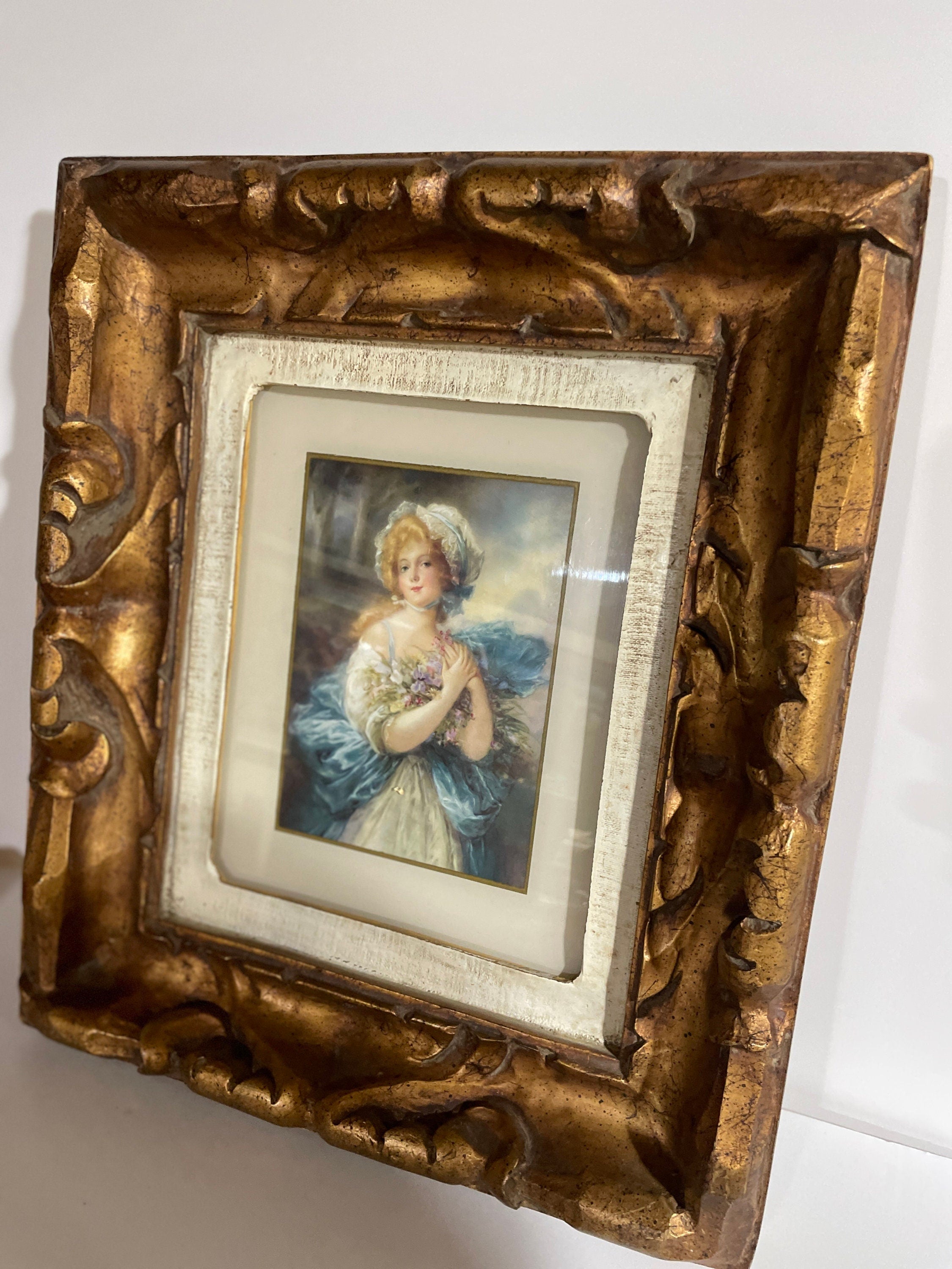 Vintage Portrait Miniature Rococo Frame Lady in Blue Dress Holding Flowers Gilt Wood Wall Art Romantic Baroque Style Elegant Décoration
