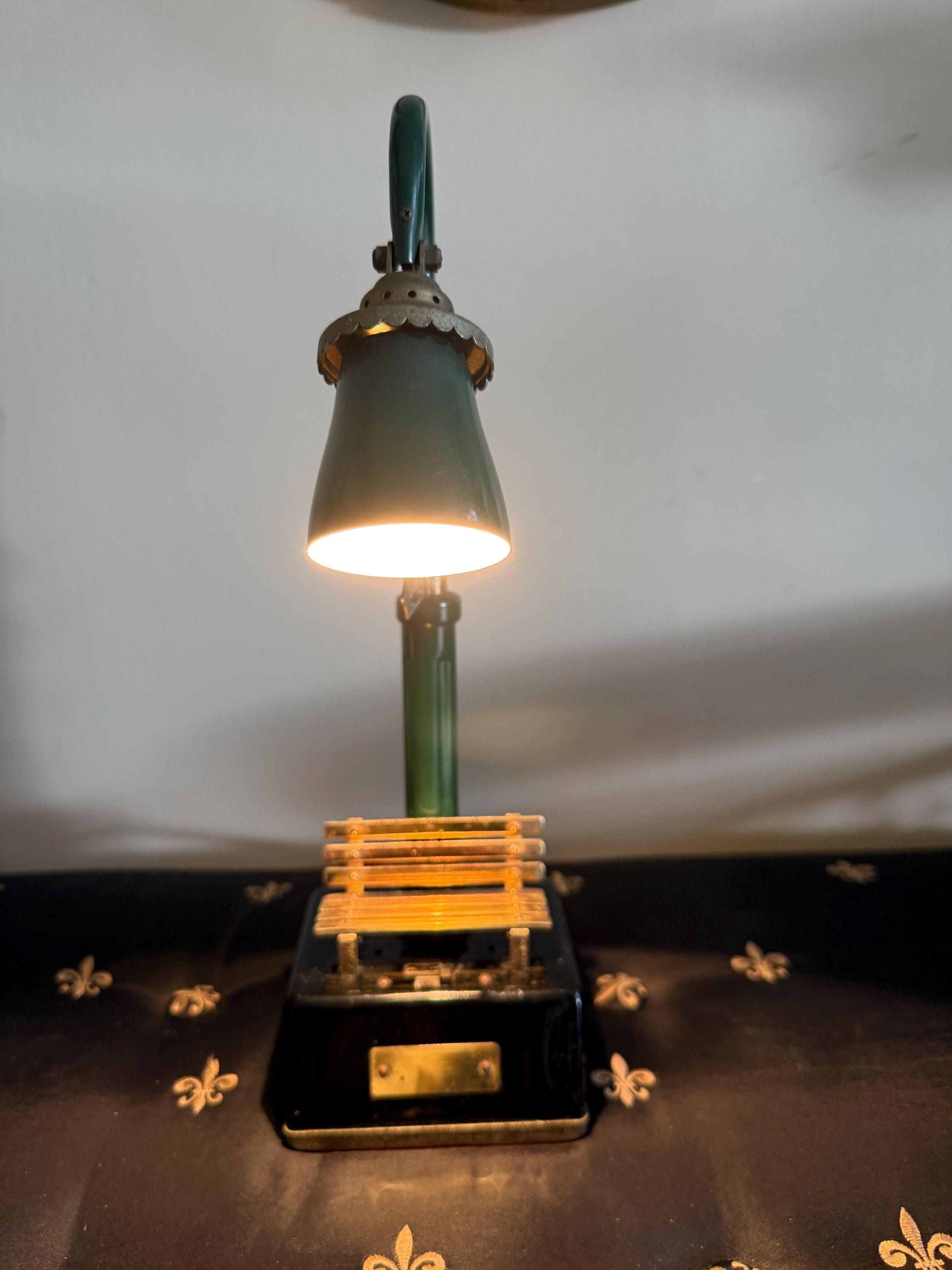 Vintage Park Lamp Post Desk Lamp with Miniature Bench and Sign | Retro Industrial Table Light | Collectible Novelty Lighting Green Gold