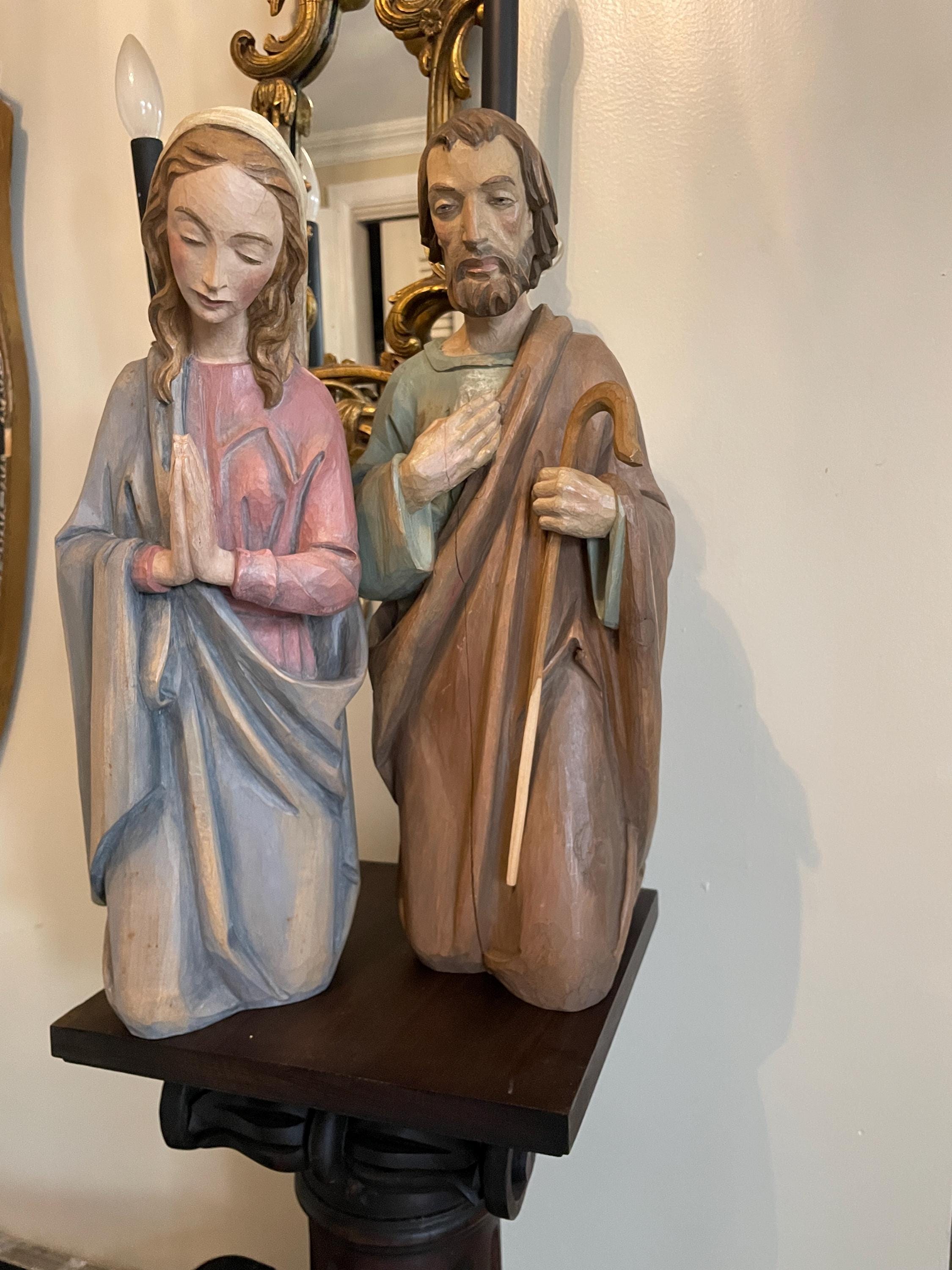 Vintage  Olive Tree Hand Carved Nativity Scene Joseph Mary Baby Jesus Christmas Decoration Religion Pieces Church Decoration Nativity  Set
