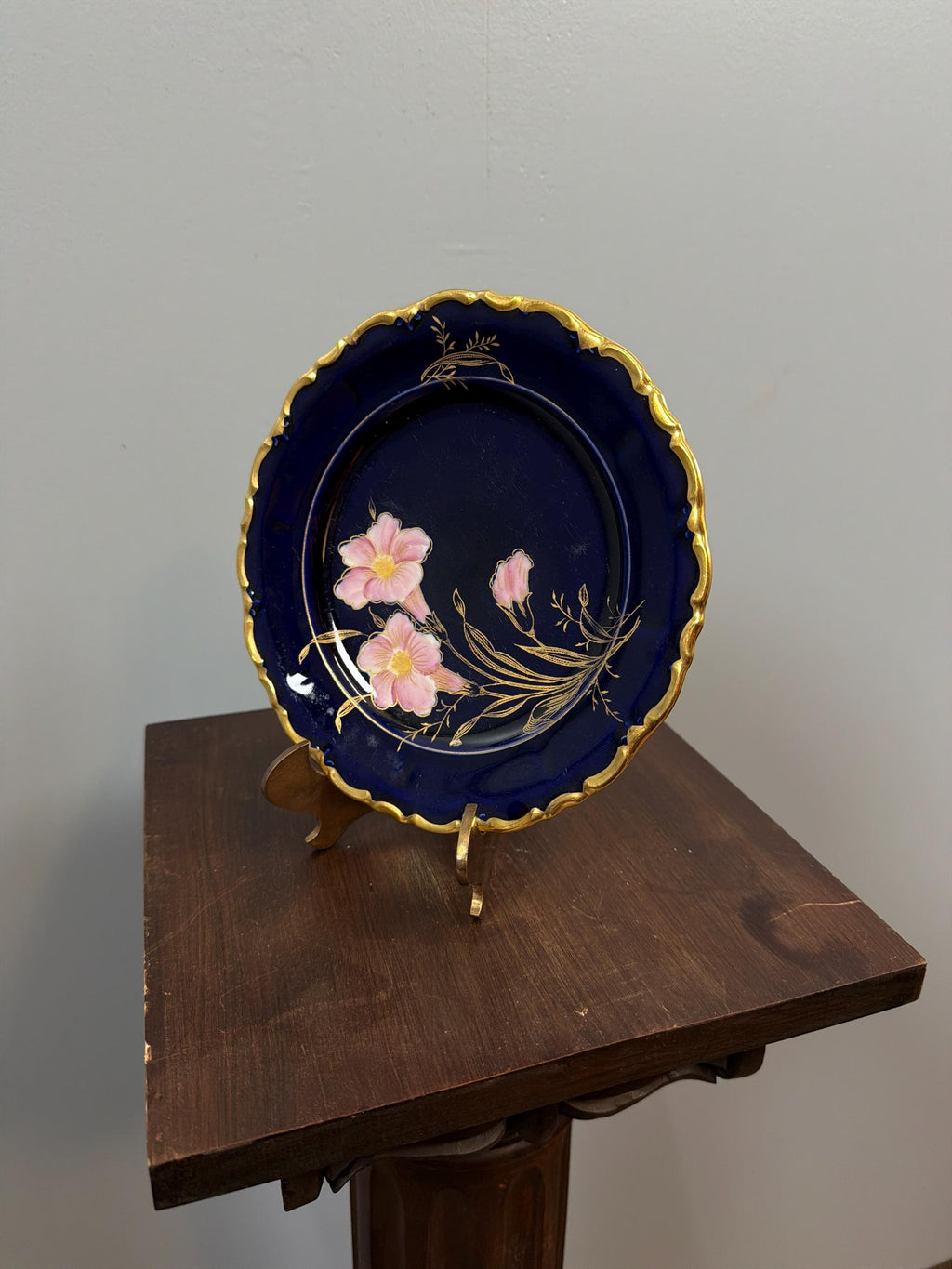 Vintage Cobalt Blue Porcelain Diner Set 22K Gold Hand Painted Bavaria Waldershof Floral Tea Set 12 Place Settings